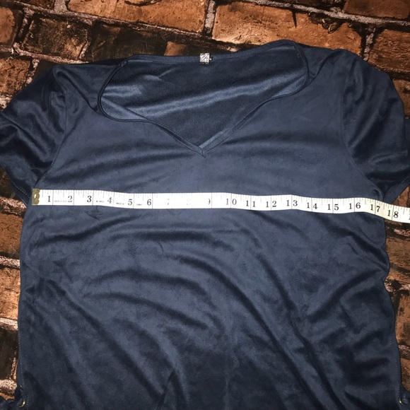 ASOS Influence Navy Velvet Top - Picture 5 of 6